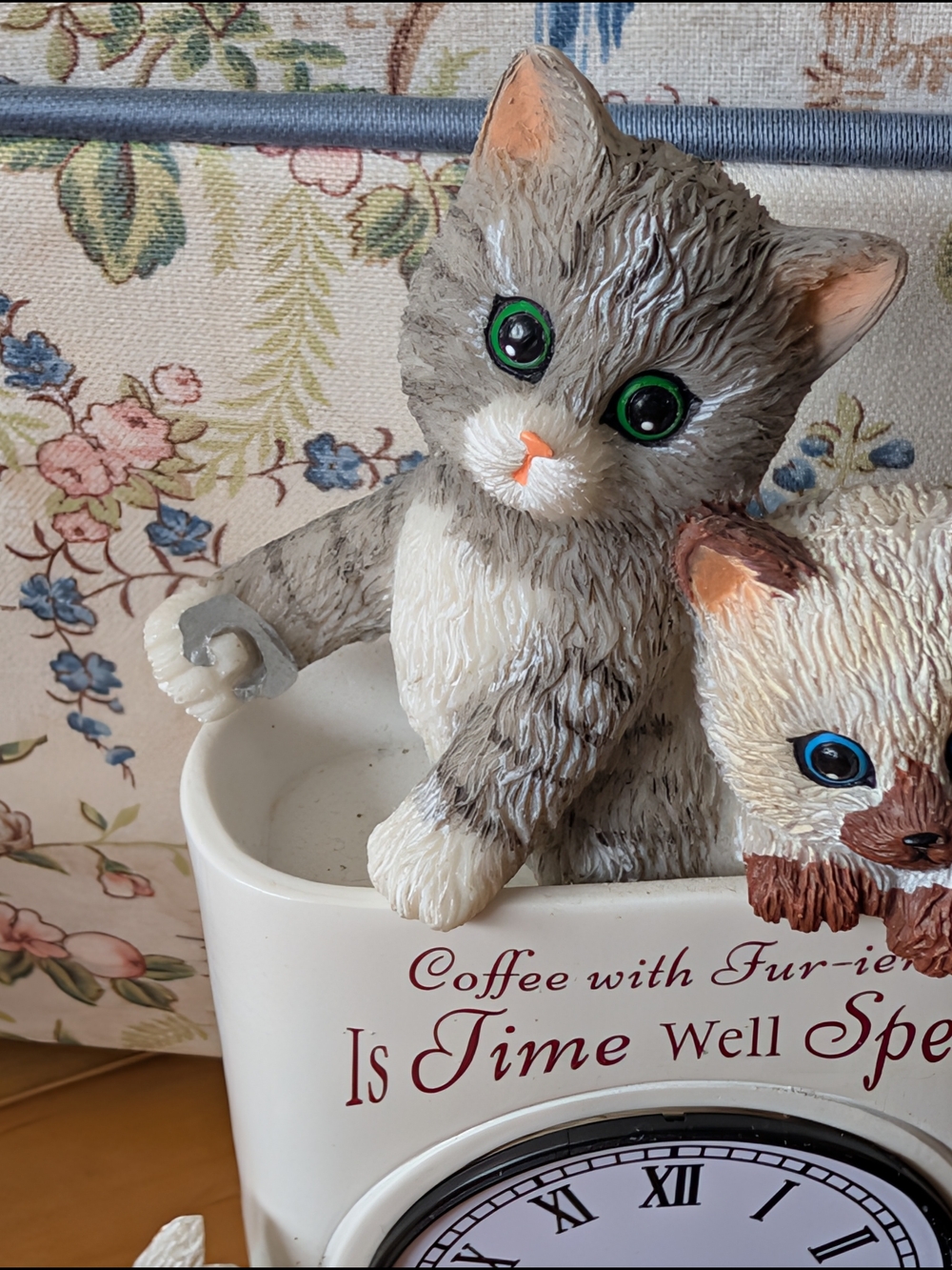 Cat-Themed Clock - Picture 9 of 9